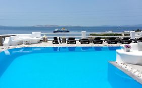 Flaskos Suites&more